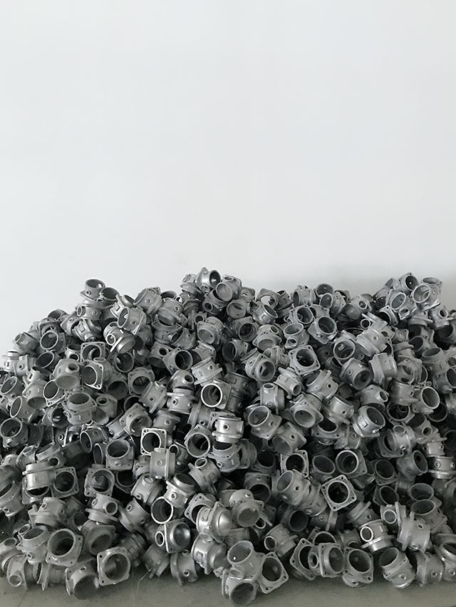 鋁頭(tóu)廠家