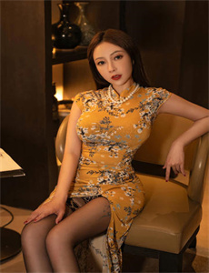 《小孩和妈妈拔萝卜(黄)-天降女子从2楼掉下了樱花未增删翻译》