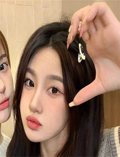 国产美女被爽到激情免费A片_忘忧草在线官网播放WWW_外遇的女人